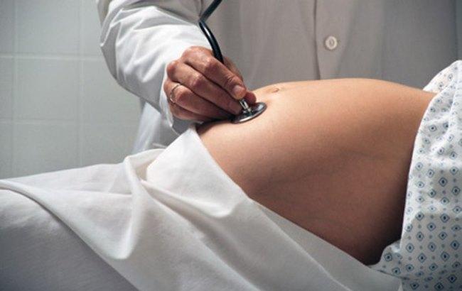 Моторошні пологи: Акушер-гінеколог витягнув тулуб немовляти без голови