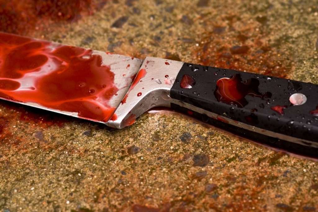“Нанесли ножові поранення молодику і дівчині”: Зухвале пограбування магазину на Львівщині