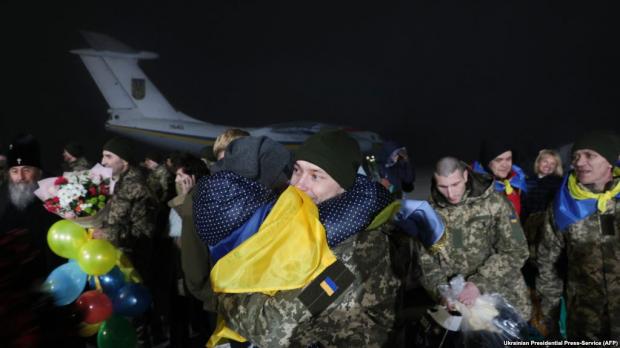 “Шукати тіла українських військових…”: Звільнений з полону розповів про звірства сепаратистів