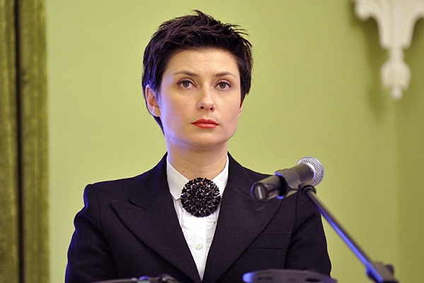 “Замінила на посаді Ірину Геращенко, а зараз…”: Що відомо про колишнього прес-секретаря президента, Ірину Ванникову