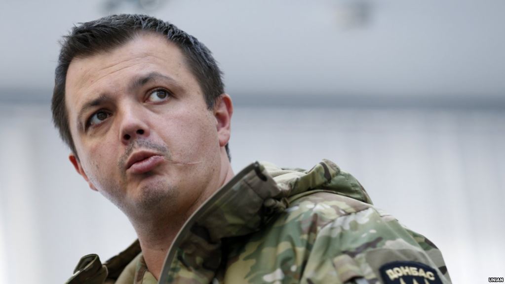 Семенченко надав докази обману Авакова про зброю в розігнаному наметовому містечку