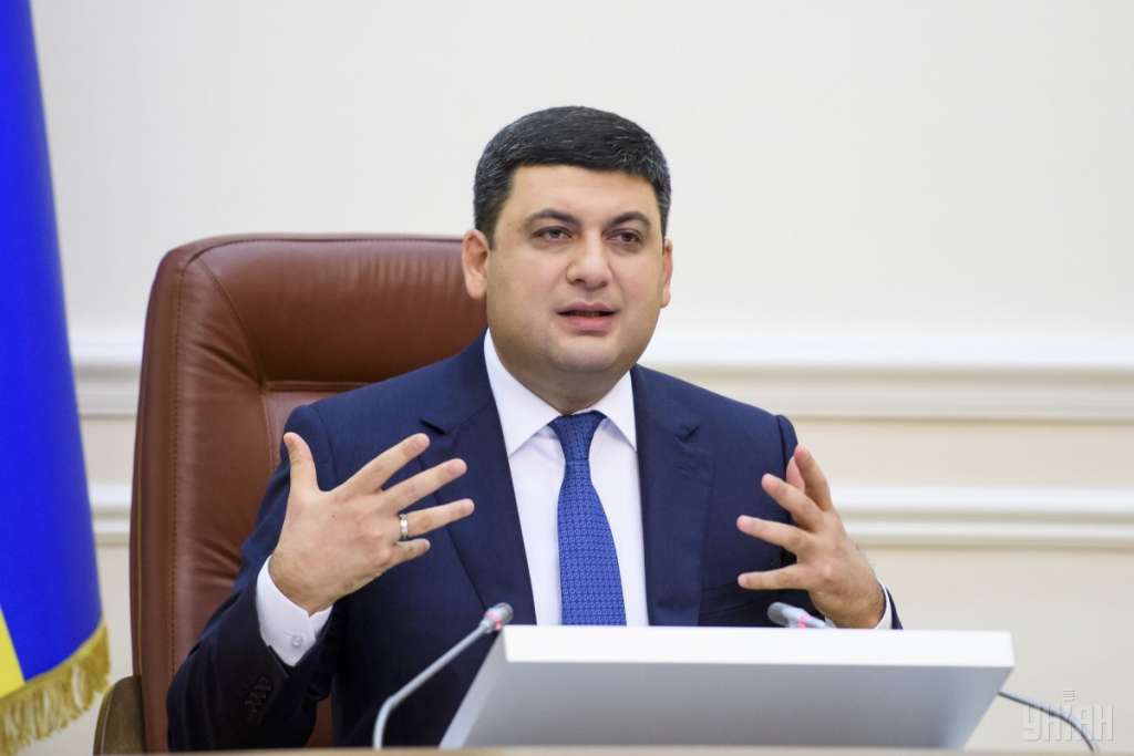 Український прем’єр важко захворів, засідання ВР вже відмінили