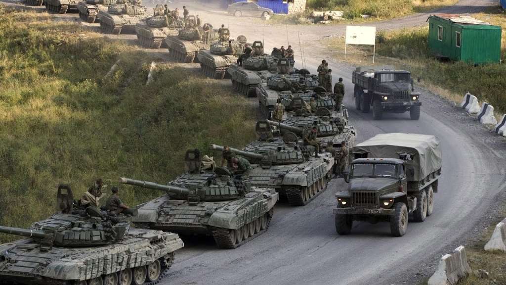 “260 тисяч російських солдатів, близько 3500 танків і до 4000 артсистем”: Кремль готує масштабне вторгнення в Україну