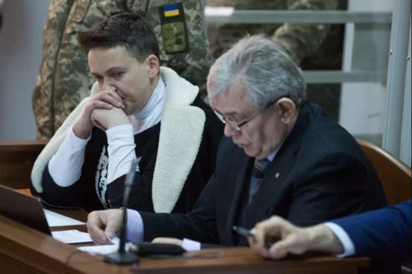 “Не хотів подавати, але…”: Адвокат Савченко розриває з нею контракт
