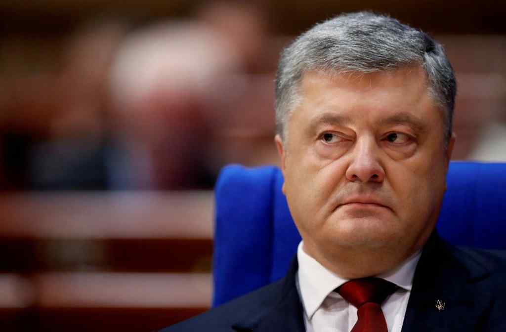 “Олігарх сидить в першому кріслі країни”: Гриценко зробив різку заяву на адресу Порошенка
