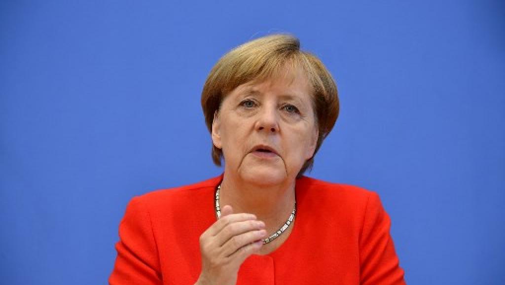 “Для цього потрібно багато часу”: Меркель дала важливу обіцянку Україні