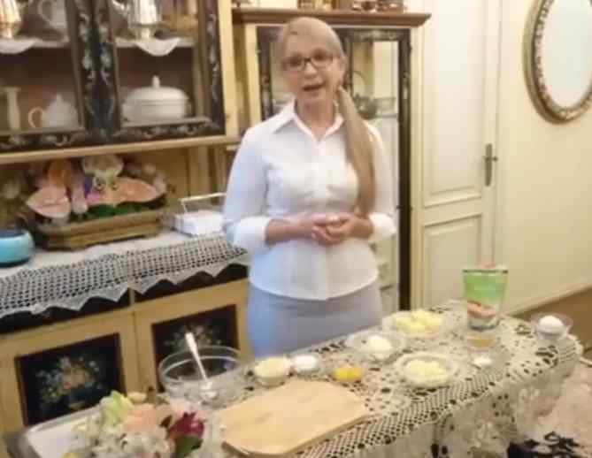 “Як з творога можна приготувати сирники”: Тимошенко жорстко зганьбилася перед українцями через свій кулінарний рецепт