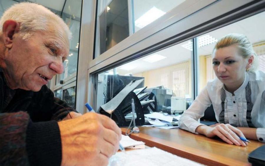 Мають великий стаж, але отримували мінімальну зарплату: Кого з українців чекає підвищення пенсій