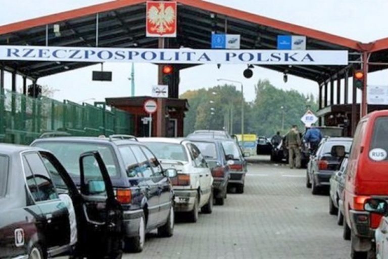 Польща хоче закрити в’їзд для українських водіїв: хто потрапить під удар