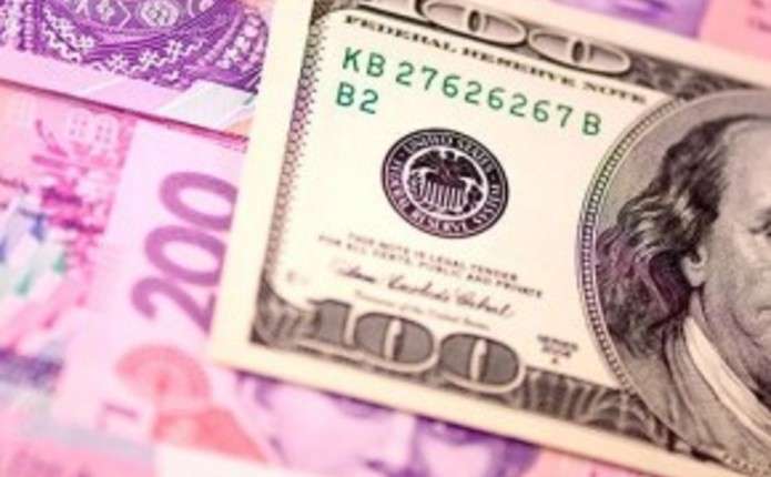 “Долар буде стабільний, але…”:  Які ще “сюрпризи” чекають українців у новій бюджетній резолюції