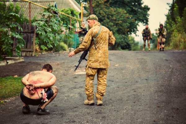 “Обіцяли вбити матір і зґвалтувати сестру”: Український боєць розповів про 1047 днів жаху у полоні ДНР