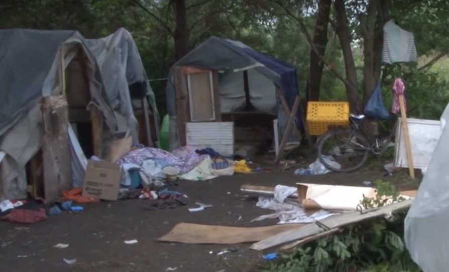 “Ми нажахані”: У Європі відреагували на кривавий напад на ромів у Львові