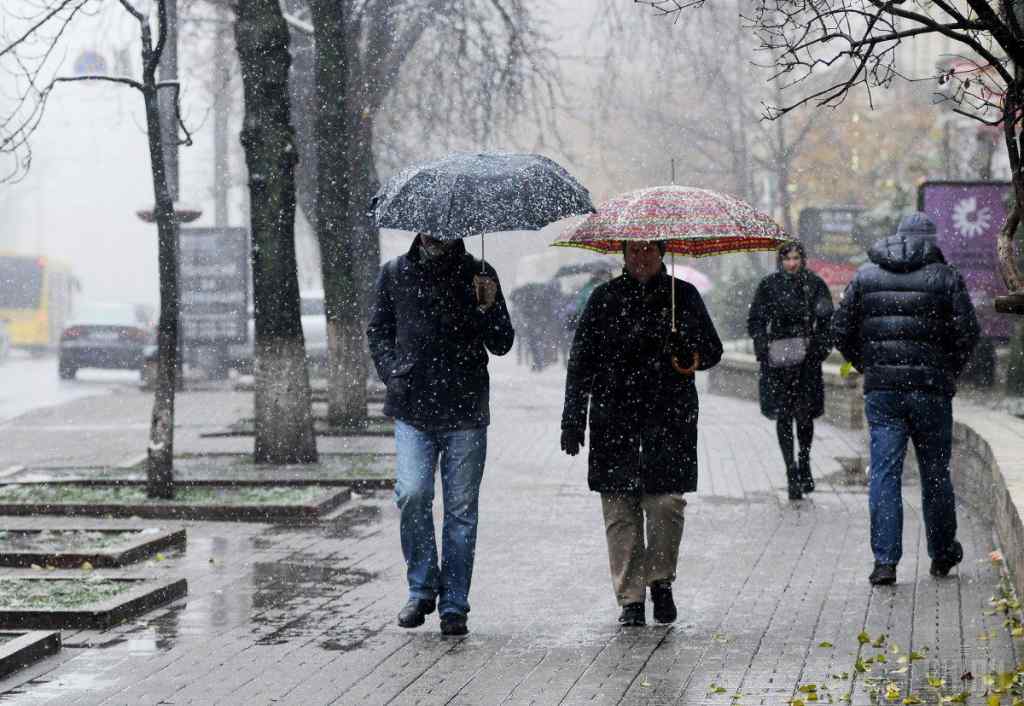 “Це лише початок…”: Українські синоптики попереджають про різке погіршення погоди