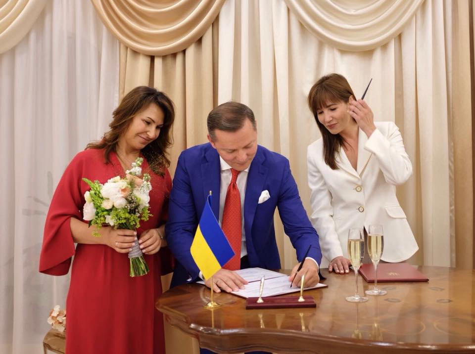 Нова українська сім‘я: Ляшко офіційно одружився з Росітою (ФОТО)