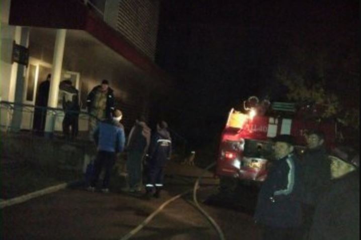 У Львові невідомий кинув вибухівку в магазин де знаходилися люди
