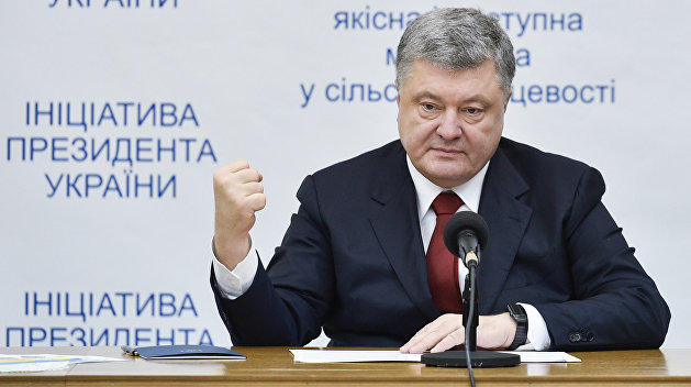 Порошенко саркастично відповів на скандальну заяву Тимошенко