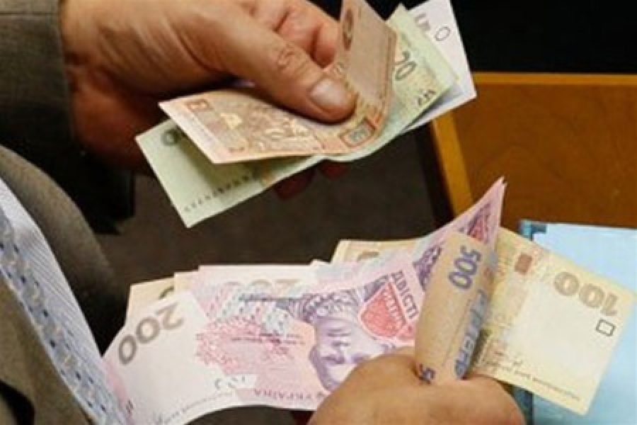 Українцям затримують виплати пенсій: що сталося і чи будуть гроші