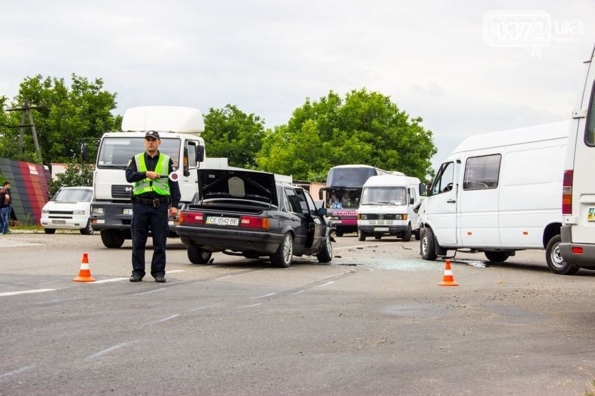 “Виходив з маршрутки”: На Львівщині мікроавтобус збив п’ятирічного хлопчика