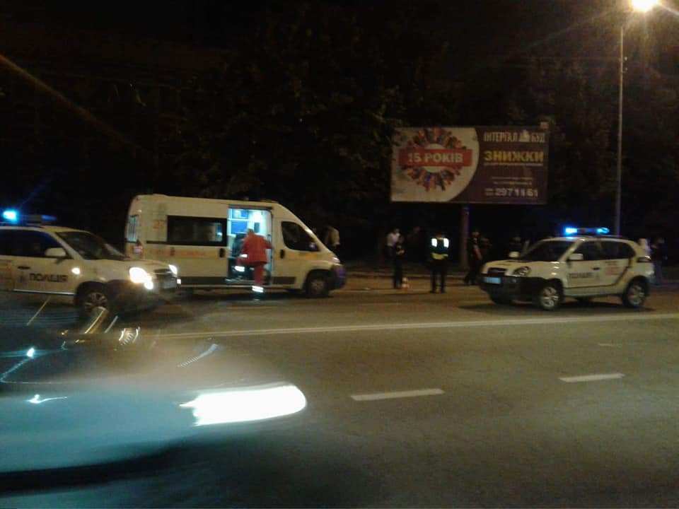 “Намагались увірватися у середину”: У Львові біля одного з клубів відбулась стрілянина
