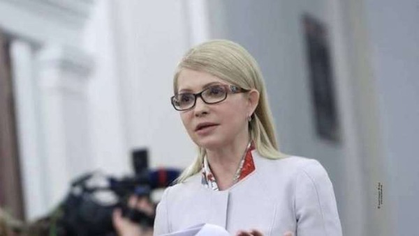 “Він хоче військовий стан і щоб все горіло”, – Тимошенко розповіла про домовленості Порошенка з бойовиками