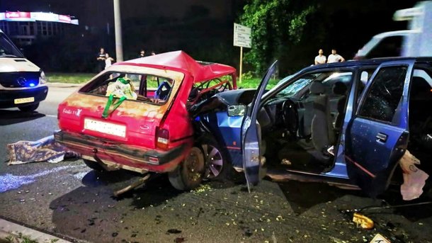 Смертельна ДТП в Запоріжжі: Автомобіль на швидкості протаранив легковик, є жертви