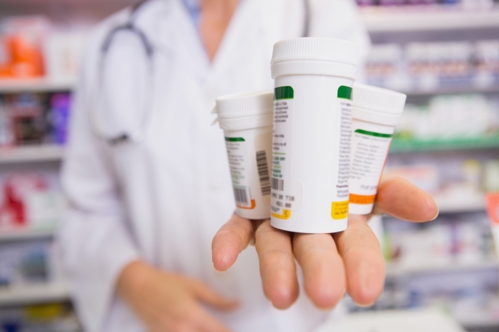“Підвищення цін та малодоступність препаратів”: Чим загрожує українцям новий закон про ліки