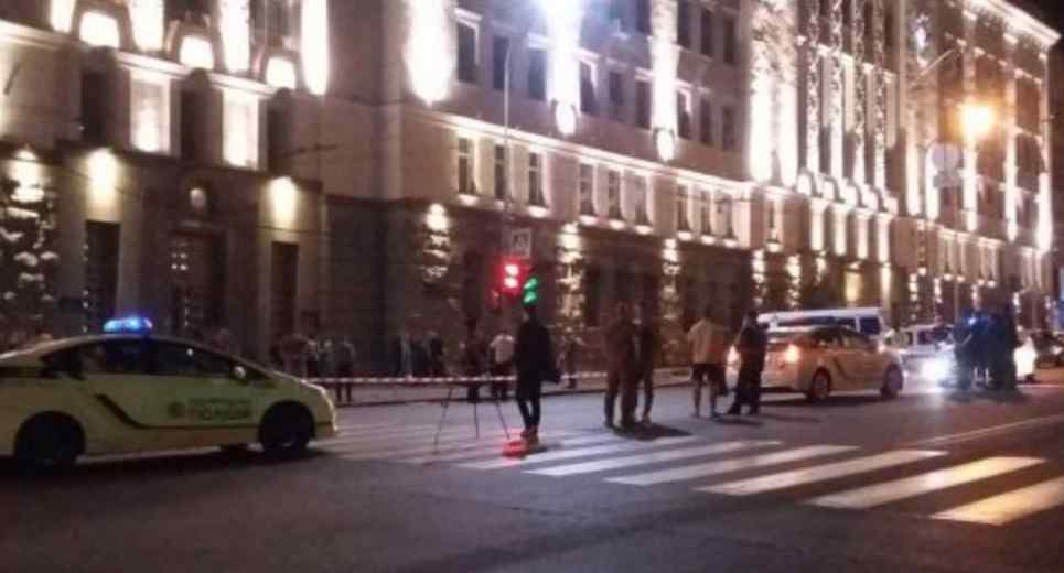 “Розстріляв в упор”: Свідки розповіли подробиці вбивства поліцейського в Харкові