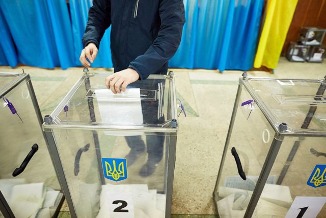 Голосувати зможе не кожен: Вибори в Україні відбуватимуться за новими правилами