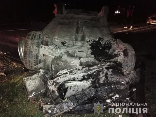 Моторошна ДТП на Львівщині: Автогмобіль на шаленій швидкості злетів у кювет, є жертви