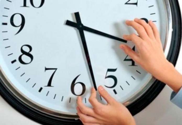 Відмова від переведення годинників: Європейська комісія назвала крайній термін