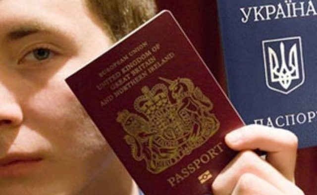 Паспортний скандал на Закарпатті: Угорщину публічно «відшмагали» в Євросоюзі