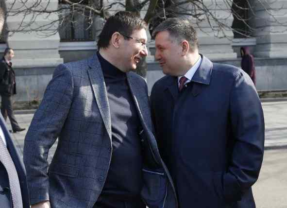 Хотів подивитися в очі Луценко і Авакову: Активіст на якого було скоєно замах, зробив заяву