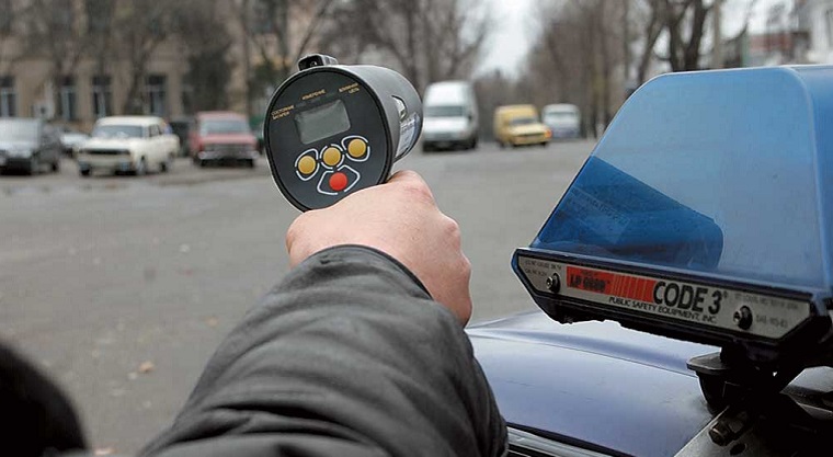 Вже від завтра: В Україні поновлюють контроль за швидкістю на дорогах, чого варто очікувати водіям