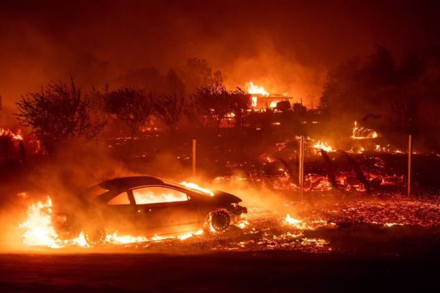 Вогняне пекло: пожежа знищила ціле місто, багато жертв