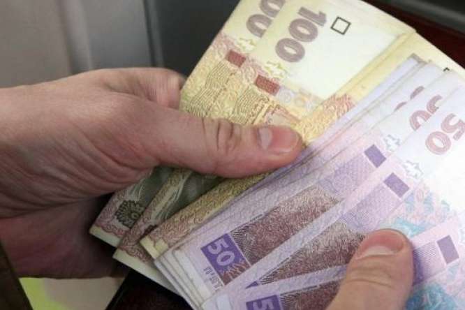 Вже з 1 грудня українцям підвищать пенсії: кому додадуть 600 грн