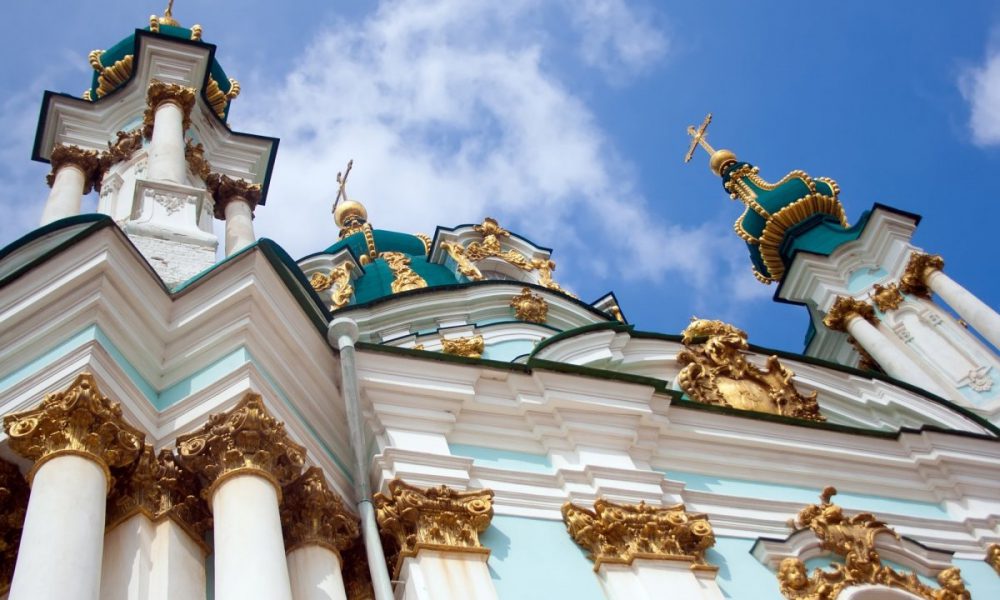 Напад на Андріївську церкву – це тільки початок: Україні напророкували жорсткий сценарій