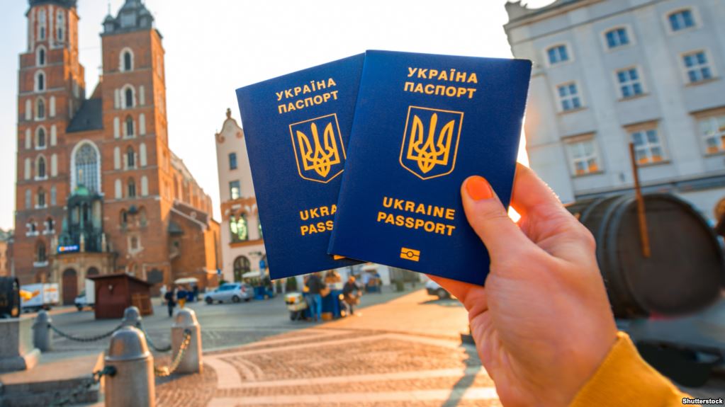 Новий безвіз для українців: на яких умовах можна буде потрапити в казкову країну