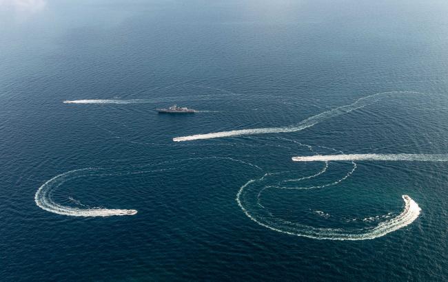 РФ захопила три кораблі ВМС України: З’явились нові подробиці ситуації в Азовському морі