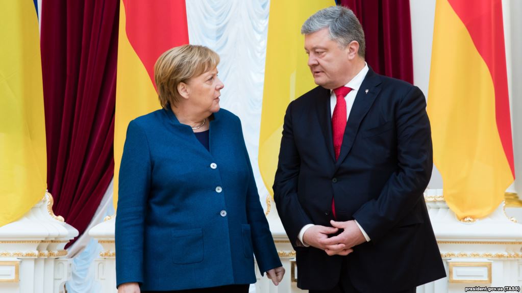 Меркель у Києві: Німеччина виділить Україні велику суму