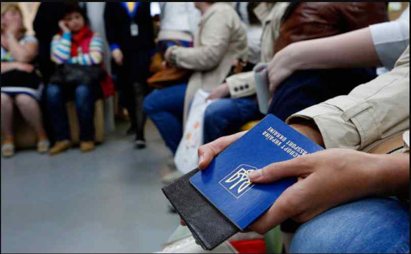 Нові правила вже діють: умови видачі біометричних паспортів змінилися, що тепер очікувати українцям