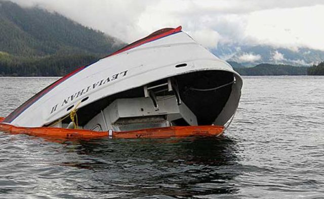 Яхта з зірками шоу-бізнесу пішла під воду, багато жертв: перші подробиці