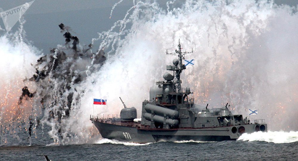 Терміново! Ракетний фрегат Росії прямує до Азовського моря: напханий зброєю