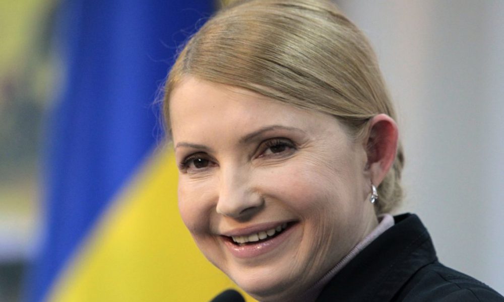 Фейкова популярність: Тимошенко “осоромилися” через втрату майже половину підписників