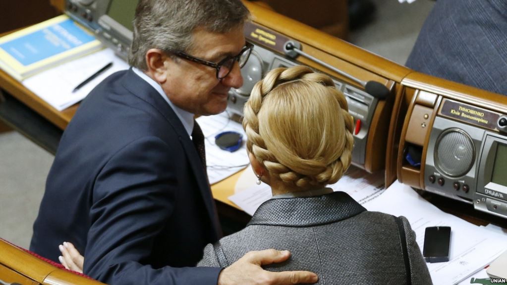 “Зеленський зіткнеться з тандемом Тимошенко-Тарута”: політолог зробив розгромну заяву про вибори 2019