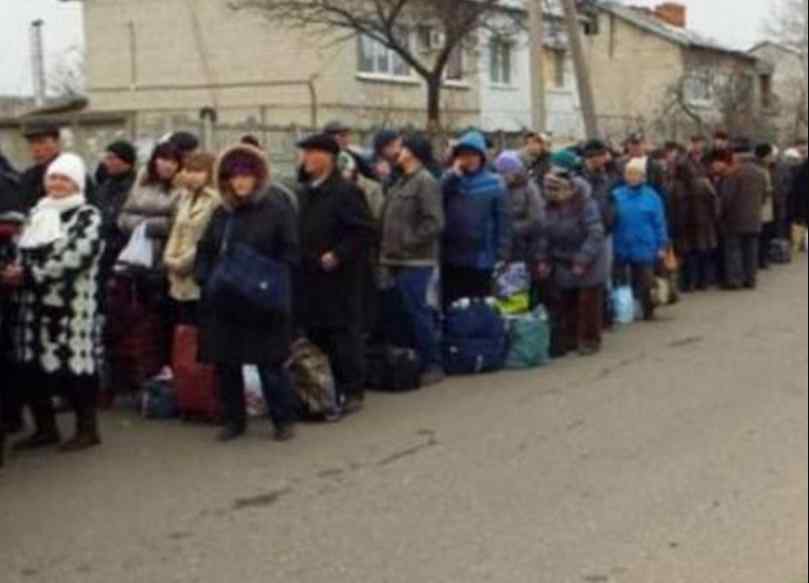Люди гинуть на блокпостах: на Донбасі окупанти влаштували справжнє пекло виїжджаючим