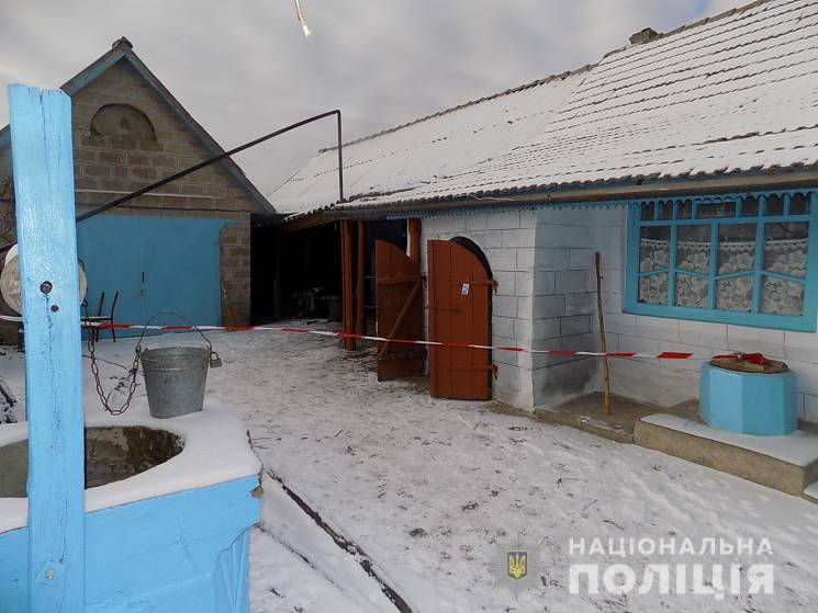 Взяв у руку ніж та завдав удар: На Чернігівщині 31-річний чоловік жорстоко вбив кохану