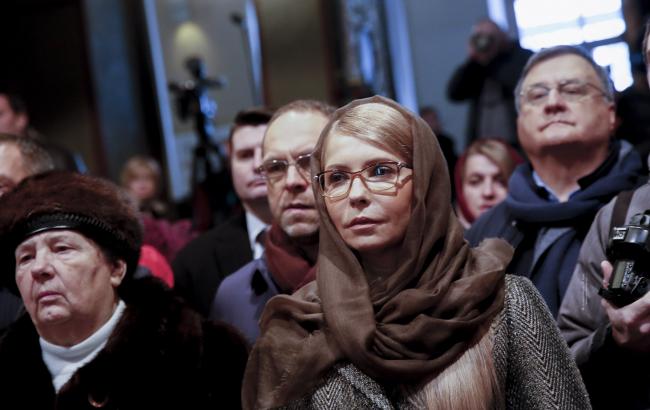 В елітному пальті та оточена охороною: Тимошенко прийшла на Різдвяну літургію в Софіївський собор