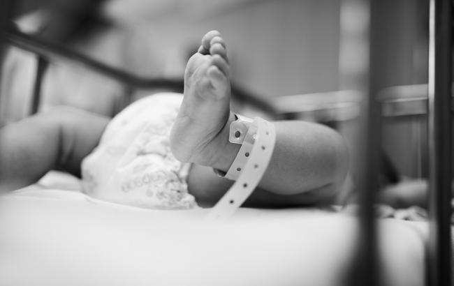 Дитина помирала довго, вмуках: на Вінниччині по-звірячому вбили однорічне немовля