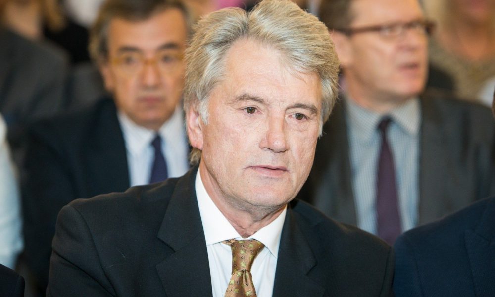 Ющенко жорстко наїхав на Медведчука: він “босяк” – гучна заява