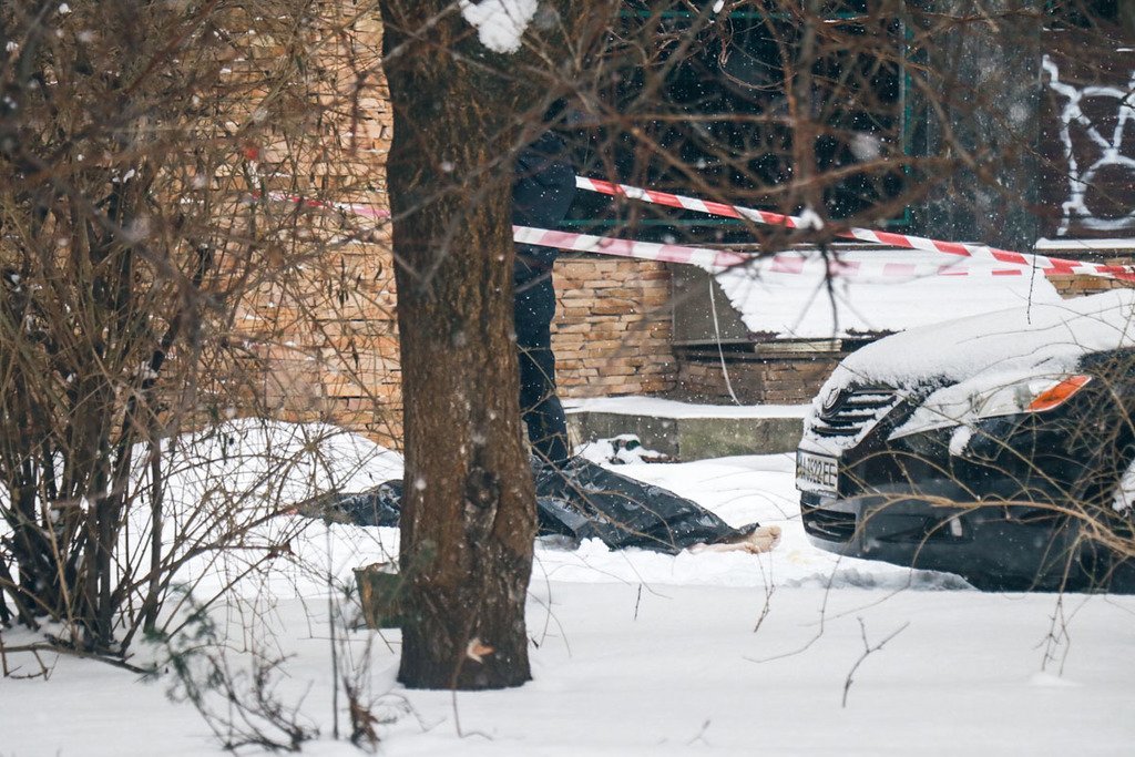 Його шукали ще від Різдва: у центрі Києві дитина скоїла самогубство